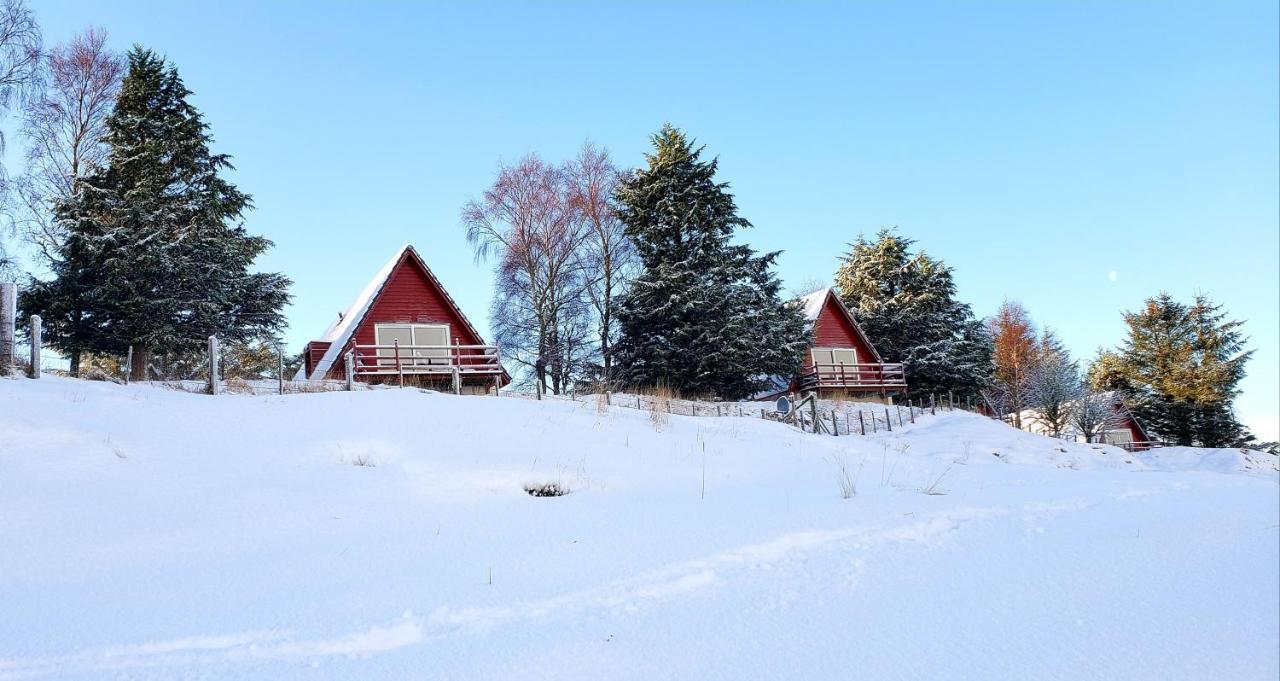 Highland Glen Lodges Rogart エクステリア 写真
