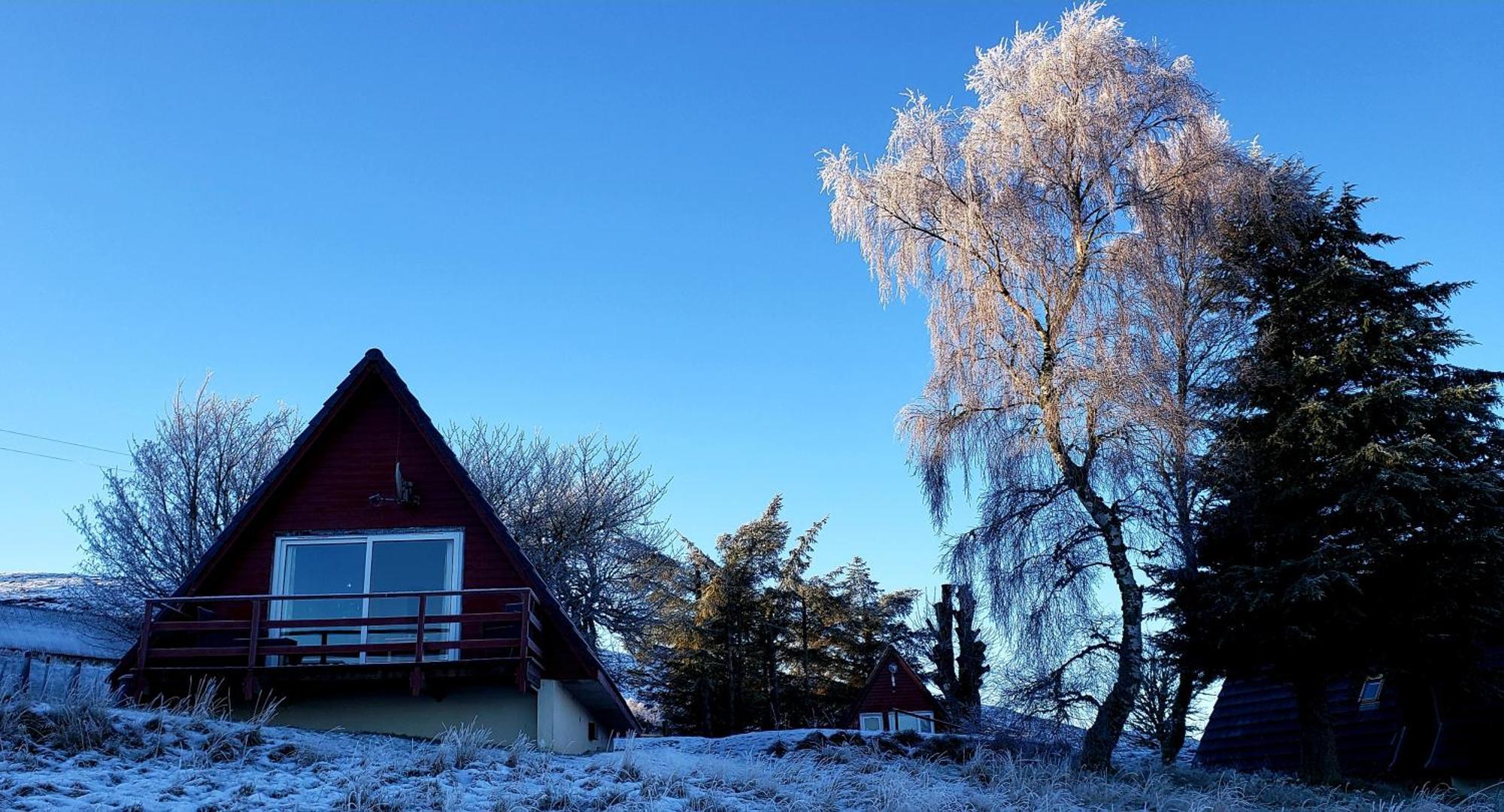 Highland Glen Lodges Rogart エクステリア 写真