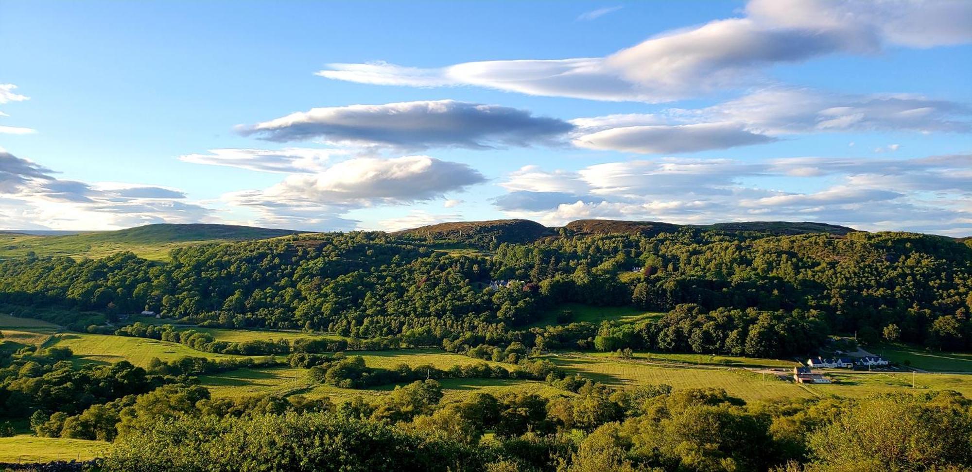 Highland Glen Lodges Rogart エクステリア 写真